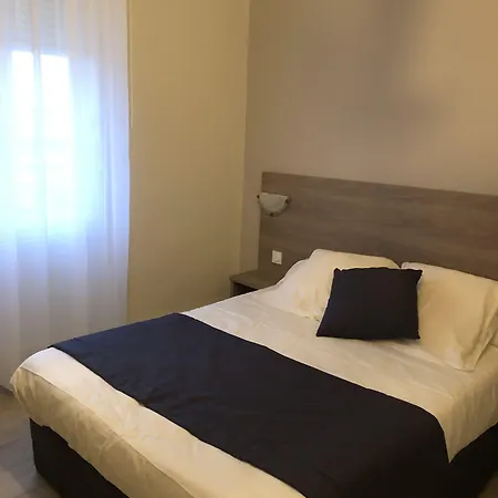 Hotel Le Roi Gourmand 2*